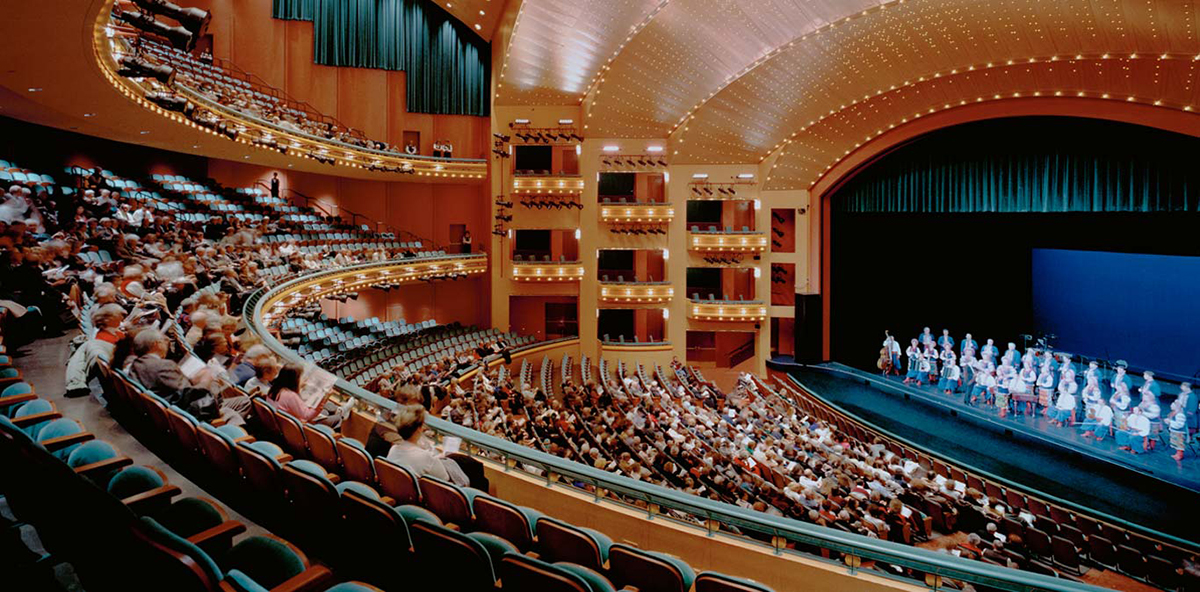 The Aronoff Center - Discover Cincinnati Directory